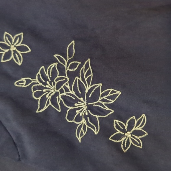 NWT FRENCH BAZAAR LARGE BALLOON SLEEVE EMBROIDERED TOP - Picture 4 of 11